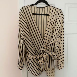 NWT Zara wrap top